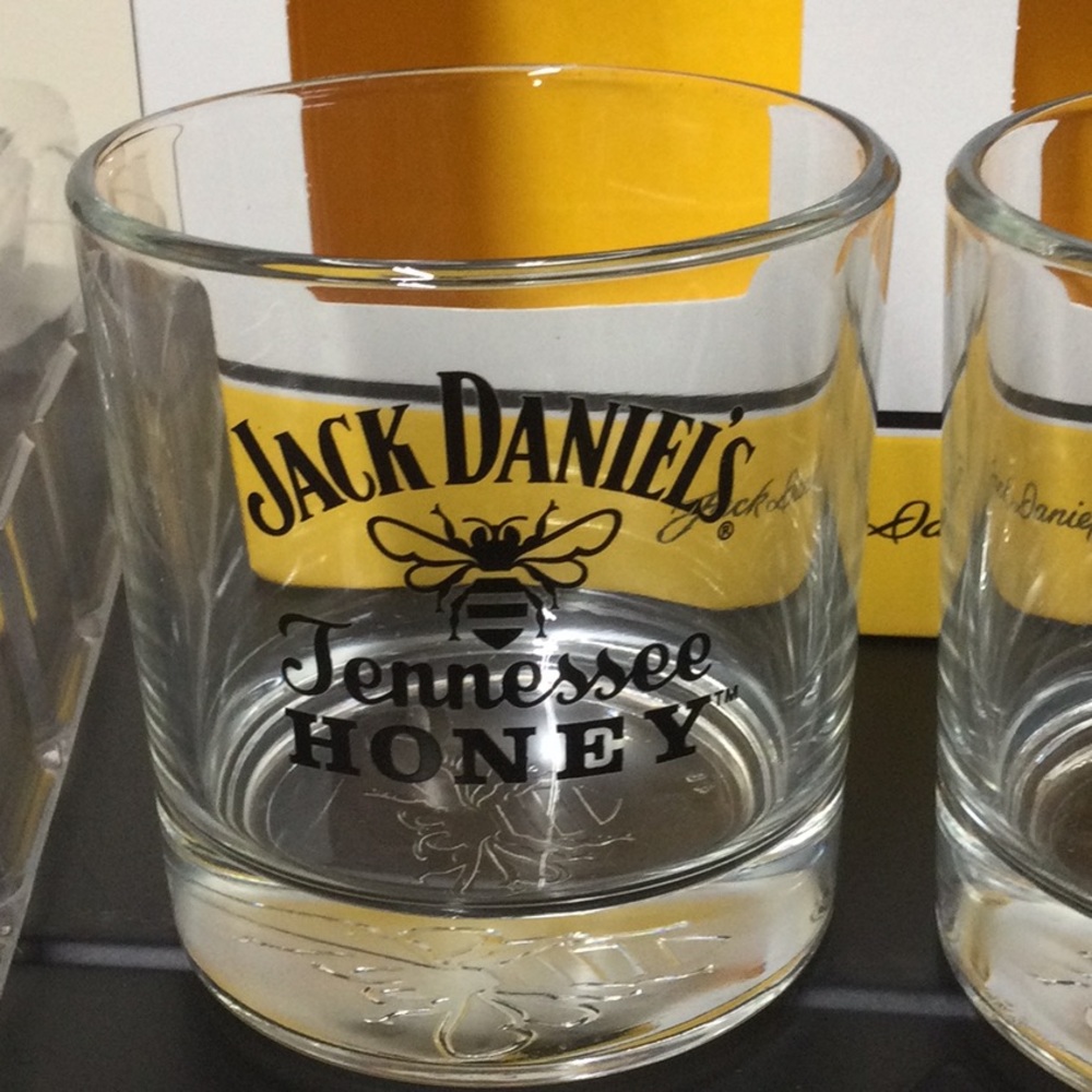 New 2 Jack Daniels Glasses With Gift Box - Picture 6 of 6
